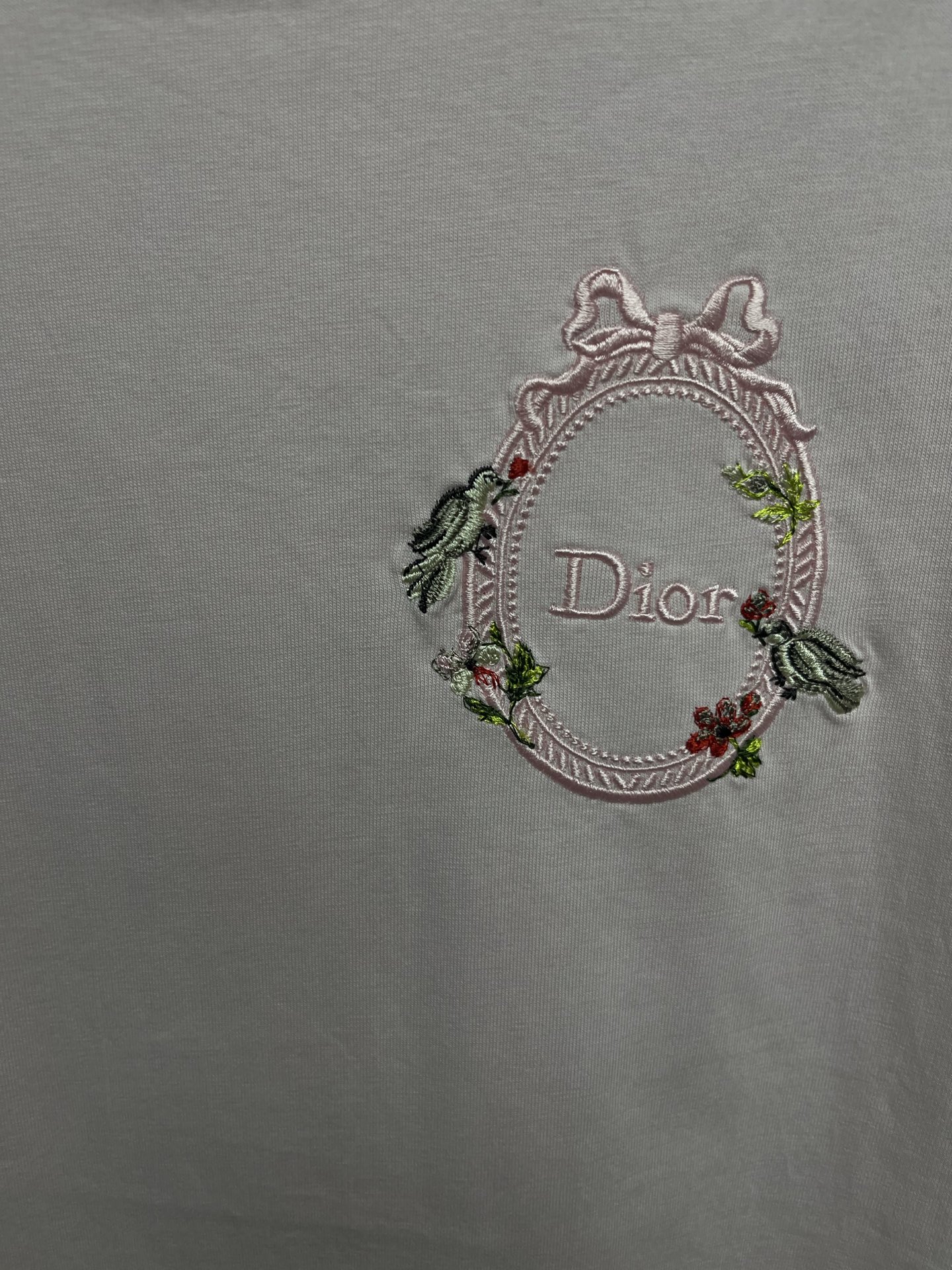 Women's short sleeves